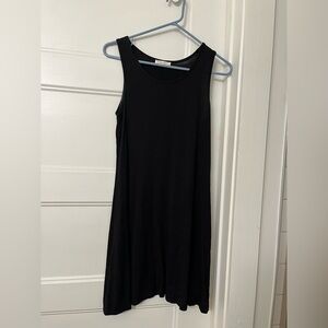 Olivia Rae Classic Black Top